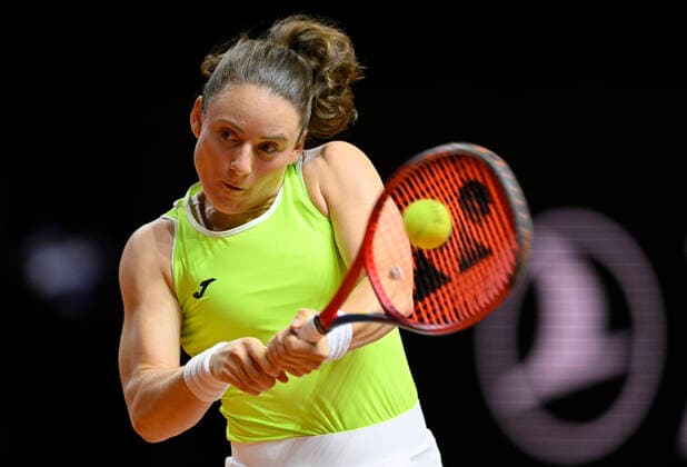 Tamara Zidansek SLO Action Tennis Women Porsche Cup Porsche Tennis Grand Prix GP Stuttgart 2022 Porsche Arena 20 04 2022 DFL REGULATES PROHIBIT ANY USE OF PHOTOGRAPHS AS IMAGE SEQUENCES AND OR QUASI VIDEO Porsche Tennis Grand Prix GP Stuttgart 2022