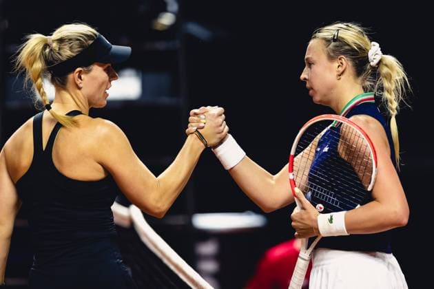 Stuttgart, Germany, April 20th 2022: Anett Kontaveit of Estonia and Angelique Kerber of German shake hands after their 1st Round Singles match of the 2022 Porsche Tennis Grand Prix at the Porsche Arena in Stuttgart, Germany Dan O Connor SPP 2022 Porsche Tennis Grand Prix - 1st Round Singles - Anett Kontaveit v Angelique Kerber - Porsche Arena 