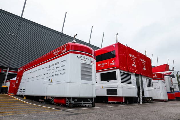 Alfa Romeo F1 Team ORLEN, ambiance motorhome during the Formula 1 Grand Premio del Made in Italy e dell Emilia-Romagna 2022, 4th round of the 2022 FIA Formula One World Championship, WM, Weltmeisterschaft on the Imola Circuit, from April 22 to 24, 2022 in Imola, Italy - F1 - EMILIA ROMAGNA GRAND PRIX 2022 DPPI Panoramic  20220421_G00D9273