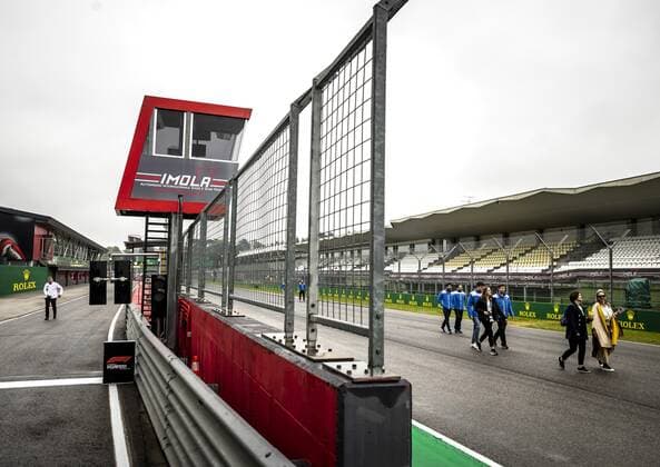 2022 04 21 10 19 23 IMOLA The Autodromo Enzo e Dino Ferrari in Imola ahead of the Emilia Romagna F1 Grand Prix REMKO DE WAAL netherlands out belgium out Imola xVIxxIVx 447395646 originalFilename: 0156527688st.jpg