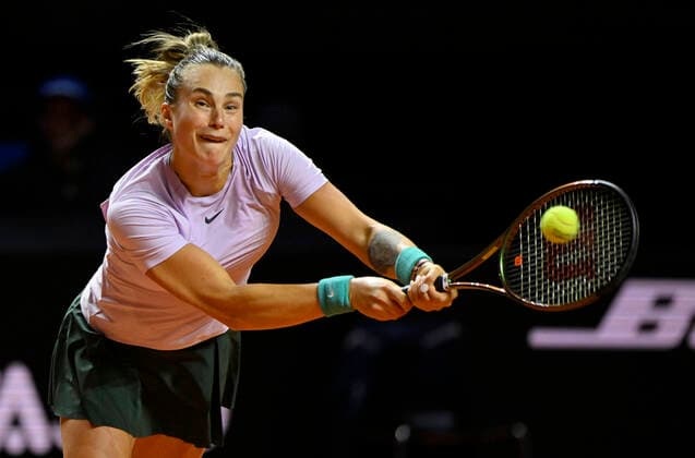 Aryna Sabalenka BLR Action Tennis Women Porsche Cup Porsche Tennis Grand Prix GP Stuttgart 2022 Porsche Arena 21 04 2022 DFL REGULATES PROHIBIT ANY USE OF PHOTOGRAPHS AS IMAGE SEQUENCES AND OR QUASI VIDEO Porsche Tennis Grand Prix GP Stuttgart 2022
