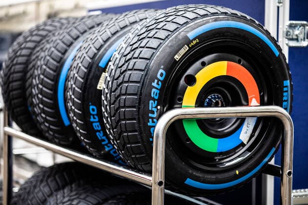 Pirelli wet tyres during the Formula 1 Grand Premio del Made in Italy e dell Emilia-Romagna 2022, 4th round of the 2022 FIA Formula One World Championship, WM, Weltmeisterschaft on the Imola Circuit, from April 22 to 24, 2022 in Imola, Italy - F1 - EMILIA ROMAGNA GRAND PRIX 2022 DPPI Panoramic  00122010_GH_74475