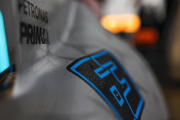 Mercedes AMG F1 Team W13, mechanical detail of logo during the Formula 1 Grand Premio del Made in Italy e dell Emilia-Romagna 2022, 4th round of the 2022 FIA Formula One World Championship, WM, Weltmeisterschaft on the Imola Circuit, from April 22 to 24, 2022 in Imola, Italy - F1 - EMILIA ROMAGNA GRAND PRIX 2022 DPPI Panoramic  F12022GP04ITA_JK301815