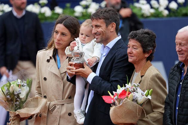 Barcelona Open Banc Sabadell 2022 - Day Four Tribute to Tommy Robredo upon retiring from active tennis after being eliminated by Bernabe Zapata on the first day of the Barcelona Open Banc Sabadell, in Barcelona, on 20th April 2022. Barcelona Barcelona Spain  Copyright: xUrbanandsportx originalFilename:urbanandsport-tributet220420_npXaT.jpg