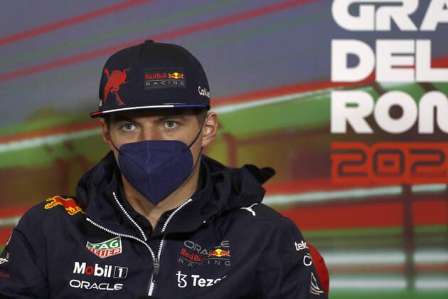 VERSTAPPEN Max (ned), Red Bull Racing RB18, portrait, press conference, PK, Pressekonferenz during the Formula 1 Grand Premio del Made in Italy e dell Emilia-Romagna 2022, 4th round of the 2022 FIA Formula One World Championship, WM, Weltmeisterschaft on the Imola Circuit, from April 22 to 24, 2022 in Imola, Italy - F1 - EMILIA ROMAGNA GRAND PRIX 2022 DPPI Panoramic GP2204_080407_31I7056