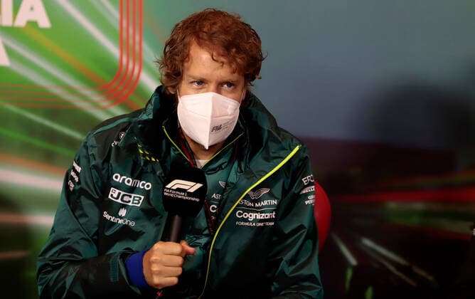 Driver Press Conference, Sebastian Vettel, GER, Aston Martin Aramco Cognizant F1 Team 5 ITA, Formula 1 Grand Prix Emilia Romagna, Imola, 22 04 2022 ITA, Formula 1 Grand Prix Emilia Romagna, Imola, 22 04 2022 Imola Copyright: xFoto:xEIBNER ThomasxFuesslerx EP_tfr