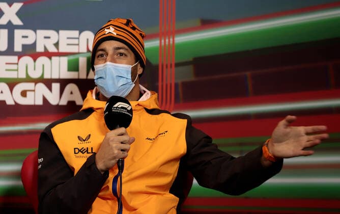 Driver Press Conference, Daniel Ricciardo AUS, McLaren F1 Team 3 ITA, Formula 1 Grand Prix Emilia Romagna, Imola, 22 04 2022 ITA, Formula 1 Grand Prix Emilia Romagna, Imola, 22 04 2022 Imola Copyright: xFoto:xEIBNER ThomasxFuesslerx EP_tfr