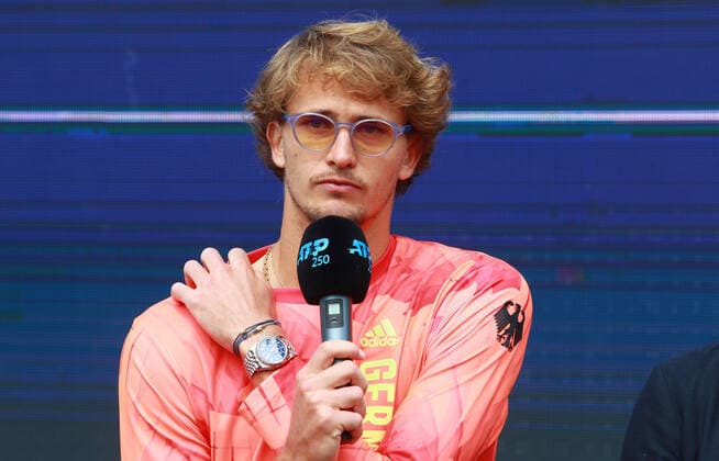 Alexander Zverev opening PK and unveiling BMW winning car BMW Open by American Express 2022 22 04 2022 Portraet, Portrait, Micro PHOTO Mladen Lackovic LakoPress