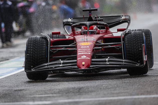 16 LECLERC Charles (mco), Scuderia Ferrari F1-75, action during the Formula 1 Grand Premio del Made in Italy e dell Emilia-Romagna 2022, 4th round of the 2022 FIA Formula One World Championship, WM, Weltmeisterschaft on the Imola Circuit, from April 22 to 24, 2022 in Imola, Italy - F1 - EMILIA ROMAGNA GRAND PRIX 2022 DPPI Panoramic  00122010_G00D0238.JPG_