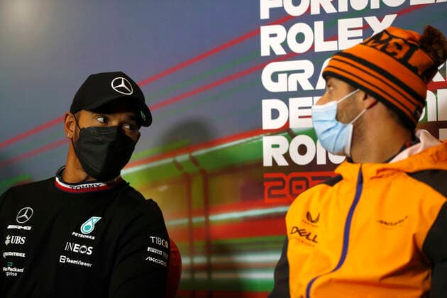 44 Lewis Hamilton GBR, Mercedes AMG Petronas F1 Team , 3 Daniel Ricciardo AUS, McLaren F1 Team , F1 Grand Prix of Emilia Romagna at Autodromo Enzo e Dino Ferrari on April 22, 2022 in Imola, Italy Photo by Carl Bingham LAT Motorsport Images DPPI via HOCH ZWEI Imola Italy