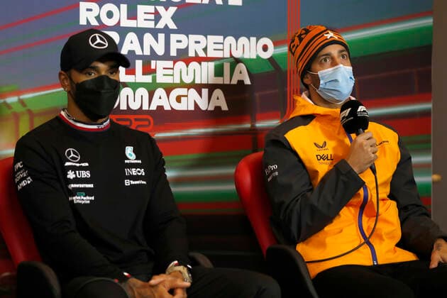 44 Lewis Hamilton GBR, Mercedes AMG Petronas F1 Team , 3 Daniel Ricciardo AUS, McLaren F1 Team , F1 Grand Prix of Emilia Romagna at Autodromo Enzo e Dino Ferrari on April 22, 2022 in Imola, Italy Photo by Carl Bingham LAT Motorsport Images DPPI via HOCH ZWEI Imola Italy