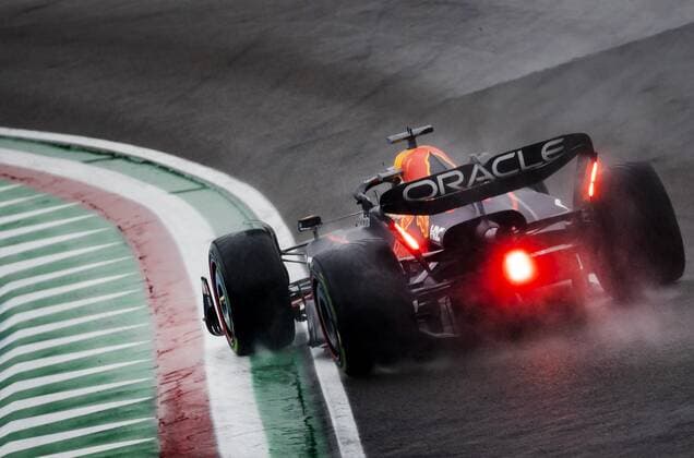 IMOLA Max Verstappen Oracle Red Bull Racing on track during practice 1 ahead of the Emilia Romagna F1 Grand Prix at Autodromo Enzo e Dino Ferrari on April 22, 2022 in Imola, Italy REMKO DE WAAL GP Emilia Romagna 2022 Practice 1 2022 xVIxANPxSportx xxANPxIVx 447443246 originalFilename: 447443246.jpg