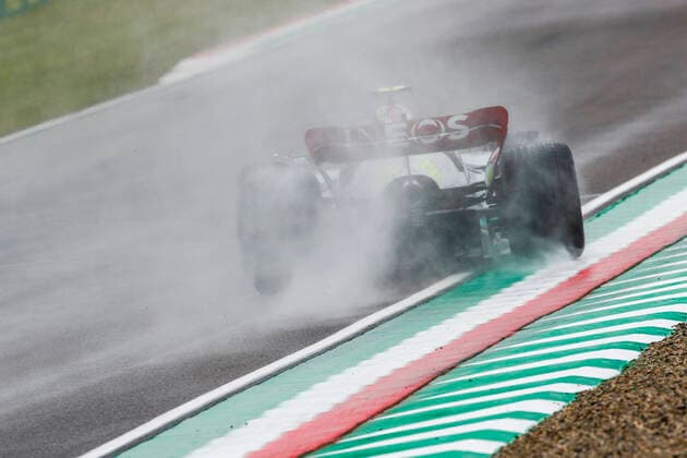 44 Lewis Hamilton GBR, Mercedes AMG Petronas F1 Team , F1 Grand Prix of Emilia Romagna at Autodromo Enzo e Dino Ferrari on April 22, 2022 in Imola, Italy Photo by HOCH ZWEI Imola Italy