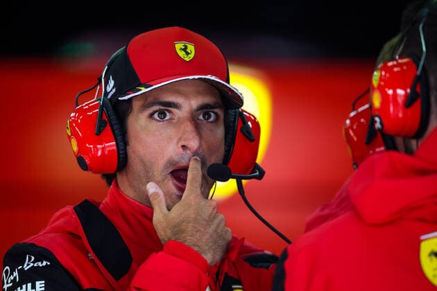 SAINZ Carlos (spa), Scuderia Ferrari F1-75, portrait during the Formula 1 Grand Premio del Made in Italy e dell Emilia-Romagna 2022, 4th round of the 2022 FIA Formula One World Championship, WM, Weltmeisterschaft on the Imola Circuit, from April 22 to 24, 2022 in Imola, Italy - F1 - EMILIA ROMAGNA GRAND PRIX 2022 DPPI Panoramic  20220422_G00D9857
