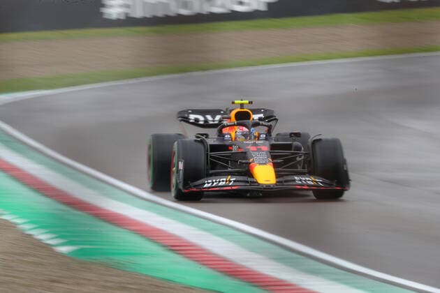 April 22, 2022, Imola, Italy: Imola, Italy, Enzo e Dino Ferrari Circuit, April 22, 2022, Imola (BO) Italy - April 22 2022 - Rolex Gran Premio del Made in Italy e dell Emilia-Romagna: Sergio Perez (MEX) Redbull Racing RB18 & xA; during Formula 1 Rolex Emilia Romagna Grand Prix 2022, 4rd round of the 2022 FIA Formula One World Championship, WM, Weltmeisterschaft Free Practises - Formula 1 Championship. Formula 1 Championship - Formula 1 Rolex Emilia Romagna Grand Prix 2022, 4rd round of the 2022 FIA Formula One World Championship Free Practises, Imola, Italy  - ZUMAl164 20220422_zsa_l164_073 Copyright: xAlessioxDexMarcox