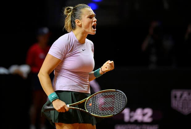 Aryna Sabalenka BLR Cheer Joy Emotion Tennis Women Porsche Cup Porsche Tennis Grand Prix GP Stuttgart 2022 Porsche Arena 22 04 2022 DFL REGULATIONS PROHIBIT ANY USE OF PHOTOGRAPHS AS IMAGE SEQUENCES AND OR QUASI VIDEO Porsche Tennis Grand Prix GP Stuttgart 2022