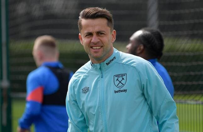 Mandatory Credit: Photo by Arfa Griffiths West Ham United Shutterstock (12905430k) Lucasz Fabianski of West Ham United during training West Ham United First Team Training, Rush Green Training Ground, London, UK - 22 Apr 2022 EDITORIAL USE ONLY No use with unauthorised audio, video, data, fixture lists, club league logos or live services. Online in-match use limited to 120 images, no video emulation. No use in betting, games or single club league player publications. West Ham United First Team Training, Rush Green Training Ground, London, UK - 22 Apr 2022 EDITORIAL USE ONLY No use with unauthorised audio, video, data, fixture lists, club league logos or live services. Online in-match use limited to 120 images, no video emulation. No use in betting, games or single club league player publications. Copyright: xArfaxGriffiths WestxHamxUnited Shutterstockx 12905430k