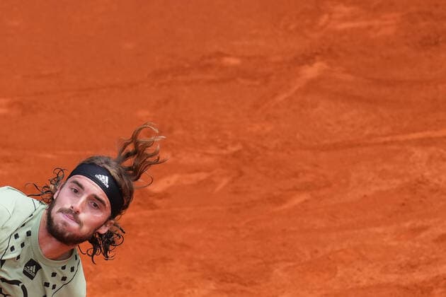 Sport Bilder des Tages ESP: Barcelona Open Banc, Conde de Godo Trophy Stefanos Tsitsipas during the Barcelona Open Banc Sabadell, Conde de Godo Trophy played at Real Club de Tenis Barcelona on April 22, 2022 in Barcelona, Spain. kpng Copyright: xBaguxBlancox xPRESSINPHOTOx PS_200422_014