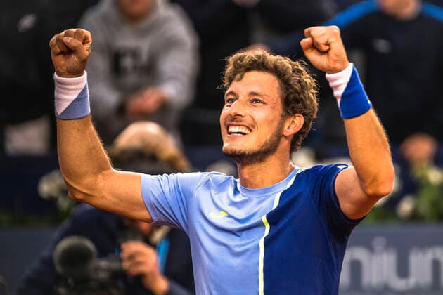 April 22, 2022, Barcelona, Catalonia, Spain: PABLO CARRENO BUSTA (ESP) celebrates his victory against Casper Ruud (NOR) at Day 5 of the Barcelona Open Banc Sabadell 2022. Carreno Busta wins 4:6, 7:6, 6:3 Barcelona Spain - ZUMAo105 20220422_zap_o105_059 Copyright: xMatthiasxOesterlex