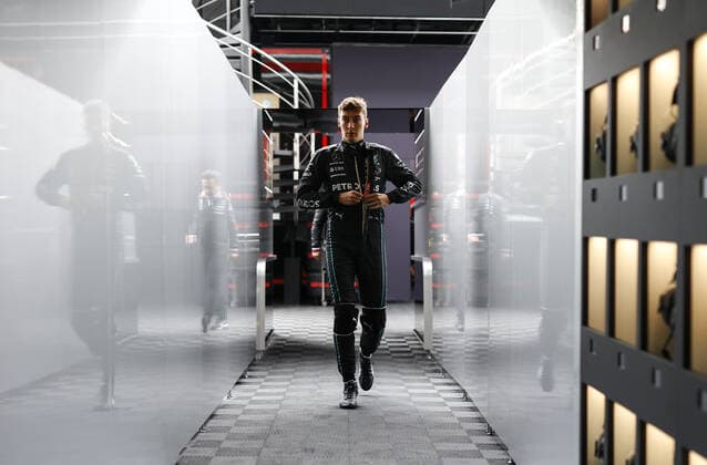RUSSELL George (gbr), Mercedes AMG F1 Team W13, portrait during the Formula 1 Grand Premio del Made in Italy e dell Emilia-Romagna 2022, 4th round of the 2022 FIA Formula One World Championship, WM, Weltmeisterschaft on the Imola Circuit, from April 22 to 24, 2022 in Imola, Italy - F1 - EMILIA ROMAGNA GRAND PRIX 2022 DPPI Panoramic  F12022GP04ITA_JK304371