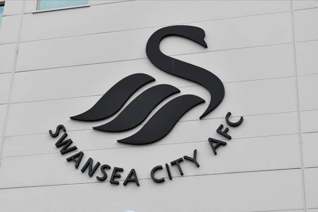 Swansea City v Middlesbrough EFL Sky Bet Championship 23 04 2022. General view of the club logo outside the stadium ahead of the EFL Sky Bet Championship match between Swansea City and Middlesbrough at the Swansea.com Stadium, Swansea, Wales on 23 April 2022. Swansea Swansea.com Stadium West Glamorgan Wales Editorial use only DataCo restrictions apply See www.football-dataco.com , Copyright: xGrahamxHuntx PSI-15155-0007