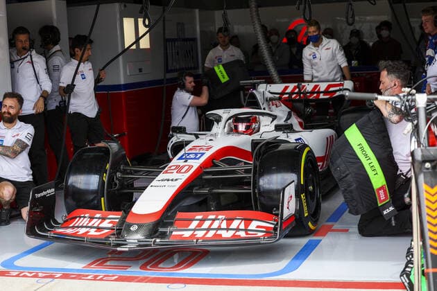 MAGNUSSEN Kevin (den), Haas F1 Team VF-22 Ferrari, portrait during the Formula 1 Grand Premio del Made in Italy e dell Emilia-Romagna 2022, 4th round of the 2022 FIA Formula One World Championship, WM, Weltmeisterschaft on the Imola Circuit, from April 22 to 24, 2022 in Imola, Italy - F1 - EMILIA ROMAGNA GRAND PRIX 2022 DPPI Panoramic  20220423_GOOD2460