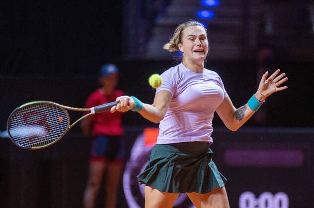 Aryna Sabalenka Germany, Stuttgart, 23 04 2022, tennis, Porsche Tennis Grand Prix, 2022, semifinals, A Sabalenka P Badosa ESP , Porsche Arena Foto A2 Bildagentur Peter Hartenfelser