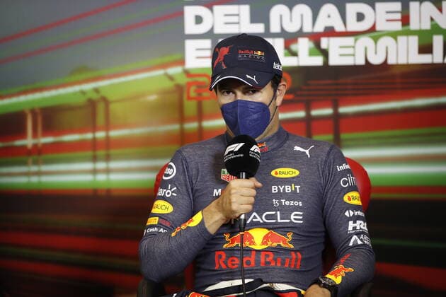 11 Sergio Perez MEX, Oracle Red Bull Racing , F1 Grand Prix of Emilia Romagna at Autodromo Enzo e Dino Ferrari on April 23, 2022 in Imola, Italy Photo by Zak Mauger LAT Motorsport Images DPPI via HOCH ZWEI Imola Italy