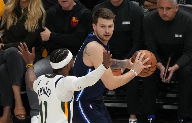 Basketball, NBA, PlayOffs, Utah Jazz - Dallas Mavericks