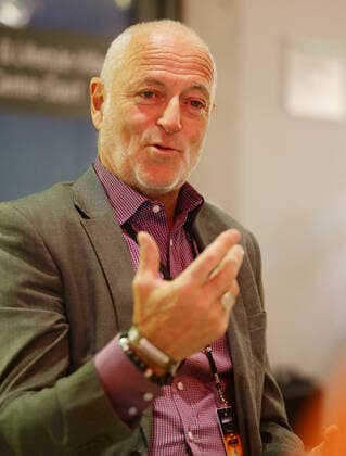 Stuttgart , Porsche Tennis Grand Prix , Final , Markus Günthardt, Tournament Director