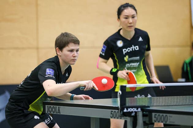 Langstadt 24 04 2022 table tennis womens national league final season 2022 TSV Langstadt ttc Eastside Berlin e V emspor, emonline, oespor, v l , Nina Mittelham ttc eastside berlin e V and Xiaona Shan ttc eastside berlin e V Copyright: JoaquimxFerreira