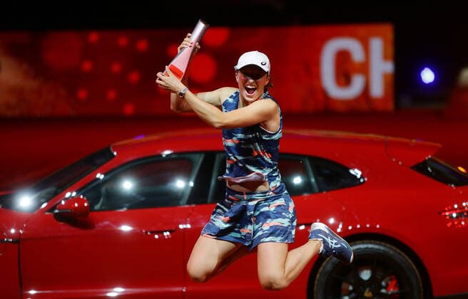 Stuttgart , Porsche Tennis Grand Prix , Final , Winner Iga Swiatek POL