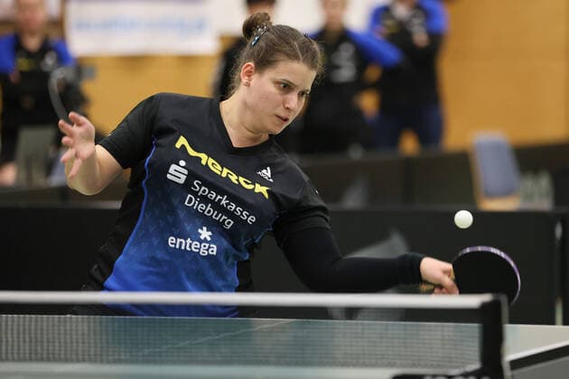 Langstadt 24 04 2022 table tennis ladies Bundesliga final season 2022 TSV Langstadt ttc Eastside Berlin e V emspor, emonline, oespor, v l , Petrissa Solja TSV Langstadt table tennis ladies 1 Bundesliga Copyright: JoaquimxFerreira