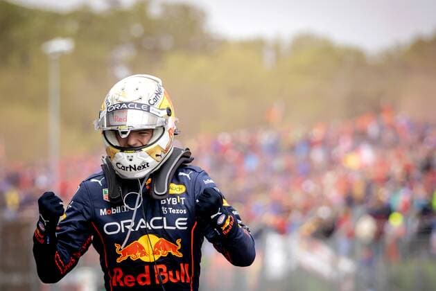 IMOLA Oracle Red Bull Racing s Max Verstappen 1 cheers after victory at the Emilia Romagna F1 Grand Prix at Autodromo Enzo e Dino Ferrari on April 24, 2022 in Imola, Italy REMKO DE WAAL GP Emilia Romagna 2022 RACE 2022 xVIxANPxSportx xxANPxIVx 447558960 originalFilename: 447558960.jpg