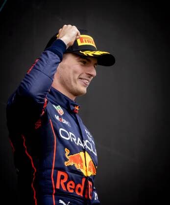 IMOLA Oracle Red Bull Racing s Max Verstappen 1 on the podium after winning the Emilia Romagna F1 Grand Prix at Autodromo Enzo e Dino Ferrari on April 24, 2022 in Imola, Italy REMKO DE WAAL GP Emilia Romagna 2022 RACE 2022 xVIxANPxSportx xxANPxIVx 447559816 originalFilename: 447559816.jpg