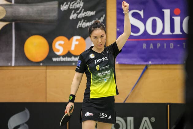 Langstadt 24 04 2022 table tennis ladies Bundesliga final season 2022 TSV Langstadt ttc Eastside Berlin e V emspor, emonline, oespor, v l , Xiaona Shan ttc eastside berlin e V cheer cheers after end of match against Petrissa Solja TSV Langstadt table tennis ladies 1 Bundesliga Copyright: JoaquimxFerreira