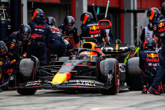 1 Max Verstappen NLD, Oracle Red Bull Racing , F1 Grand Prix of Emilia Romagna at Autodromo Enzo e Dino Ferrari on April 24, 2022 in Imola, Italy Photo by HOCH ZWEI Imola Italy