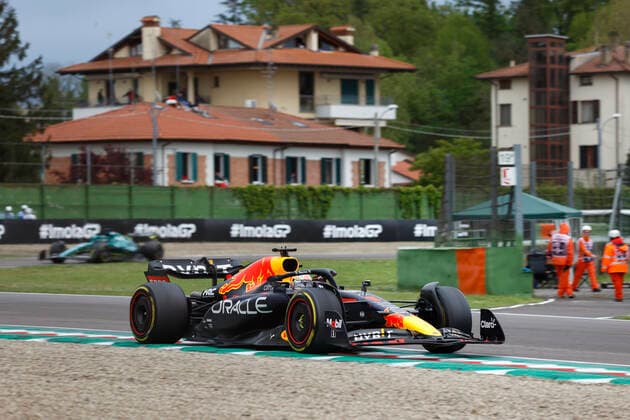 1 Max Verstappen NLD, Oracle Red Bull Racing , F1 Grand Prix of Emilia Romagna at Autodromo Enzo e Dino Ferrari on April 24, 2022 in Imola, Italy Photo by HOCH ZWEI Imola Italy