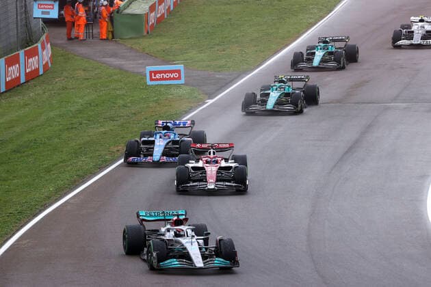 63 George Russell GBR, Mercedes AMG Petronas F1 Team , 77 Valtteri Bottas FIN, Alfa Romeo F1 Team ORLEN , 14 Fernando Alonso ESP, BWT Alpine F1 Team , F1 Grand Prix of Emilia Romagna at Autodromo Enzo e Dino Ferrari on April 24, 2022 in Imola, Italy Photo by HOCH ZWEI Imola Italy