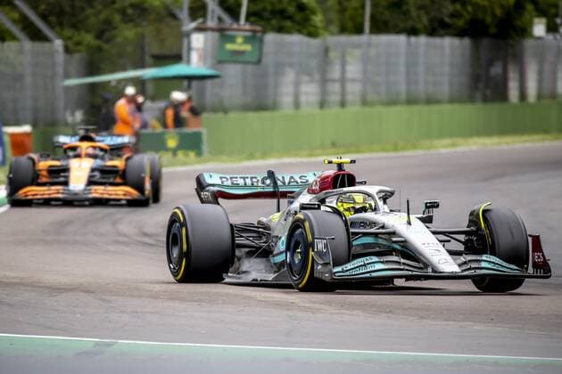 Imola - 24-04-2022, Imola Circuit, Lewis Hamilton at the Formula 1 Emilia Romagna Grand Prix. Formula 1 Emilia Romagna Grand Prix Sunday  x16295351x Copyright: