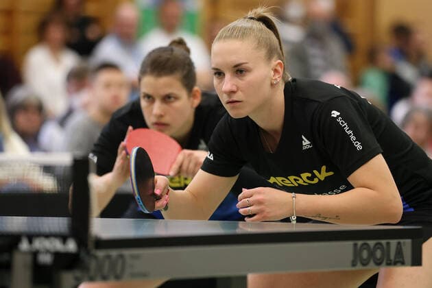 Langstadt 24 04 2022 Table Tennis Ladies Bundesliga Final Season 2022 TSV Langstadt ttc Eastside Berlin e V emspor, emonline, oespor, v l , Petrissa Solja TSV Langstadt Table Tennis Ladies 1 Bundesliga and Chantal Mantz TSV Langstadt Table Tennis Ladies 1 Bundesliga Copyright: JoaquimxFerreira