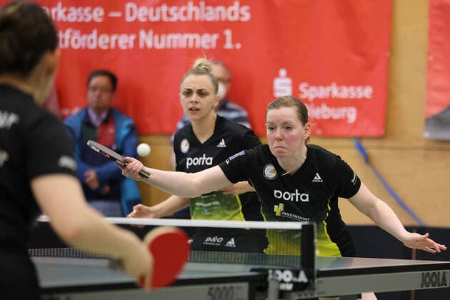 Langstadt 24 04 2022 table tennis womens national league final season 2022 TSV Langstadt ttc Eastside Berlin e V emspor, emonline, oespor, v l , Sabina Surdan ttc eastside berlin e V and Britt Eerland ttc eastside berlin e V Copyright: JoaquimxFerreira