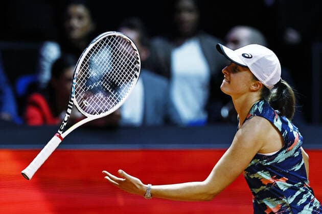 Iga Swiatek, POL, after matchpoint during finals at 2022 Porsche Tennis Grand Prix in Stuttgart, 24 04 2022