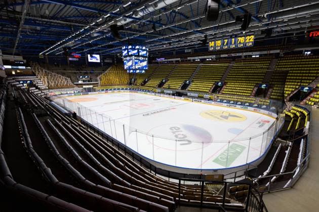 220425 Interior of Husqvarna Garden before the final two in the Hockeyallsvenskan between HV71 and Björklöven on April 25, 2022 in Jönköping,  Copyright: AXELxBOBERG BB220425AX001