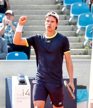 25 04 2022, BMW Open, MTTC Iphitos Munich, Tennis Sport, in the picture Daniel Altmaier GER winner against Philipp Kohlschreiber GER