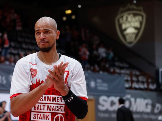 Basketball, BBL, s.Oliver Würzburg - MHP Riesen Ludwigsburg, Farewell to Alex King