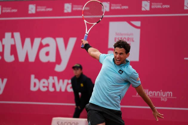 Sport Bilder des Tages Benjamin Bonzi v Dominic Thiem - Millennium Estoril Open 2022 Benjamin Bonzi of France competes against Dominic Thiem of Austria during the Millennium Estoril Open ATP, Tennis Herren 250 tennis tournament at Estoril Tennis Club, Estoril, Portugal on April 26, 2022. Lisbon Portugal  Copyright: xNunoxCruzx originalFilename:cruz-benjamin220426_npnLV.jpg