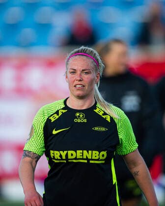 220427 Therese Sessy Asland of Brann during the Toppserien football match between Lyn and Brann on April 27, 2022 in Oslo Photo Marius Simensen BILDBYRAN Cop 238 bbeng brann dam football fotball fotball fotboll lyn skb tfk toppserien,  Copyright: MARIUSxSIMENSEN BB220427BB560