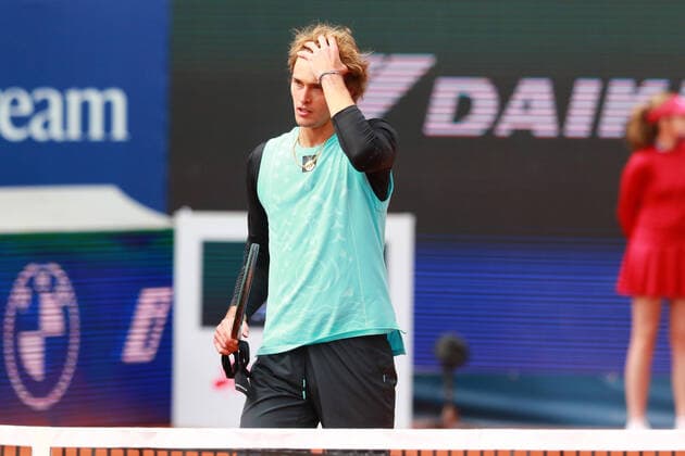 Alexander Zverev GER Desperate, frustrated after losing to Holger Rune DEN Tennis BMW Open by American Express 2022 27 04 2022 PHOTO Mladen Lackovic LakoPress
