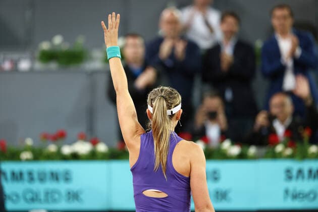 April 28, 2022, MADRID, MADRID, SPAIN: Paula Badrosa of Spain in action against Veronika Kudermetova of Russia during the Mutua Madrid Open 2022 celebrated at La Caja Magica on April 27, 2022, in Madrid, Spain. MADRID SPAIN - ZUMAa181 20220428_zaa_a181_034 Copyright: xOscarxJ.xBarrosox